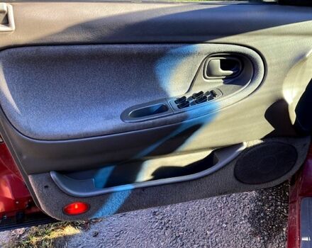 Червоний Мазда 626, об'ємом двигуна 1.8 л та пробігом 0 тис. км за 1050 $, фото 5 на Automoto.ua