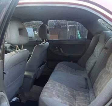 Красный Мазда 626, объемом двигателя 2 л и пробегом 509 тыс. км за 2700 $, фото 11 на Automoto.ua