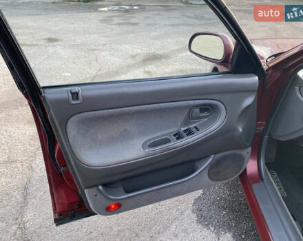 Червоний Мазда 626, об'ємом двигуна 2 л та пробігом 384 тис. км за 2500 $, фото 8 на Automoto.ua