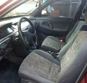 Красный Мазда 626, объемом двигателя 2 л и пробегом 509 тыс. км за 2700 $, фото 1 на Automoto.ua