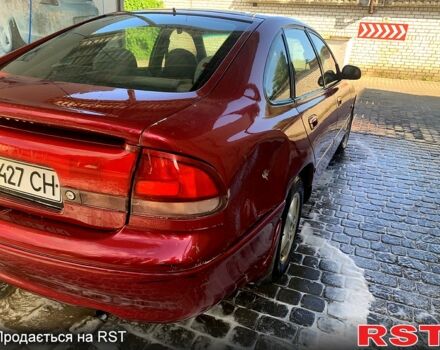 Красный Мазда 626, объемом двигателя 1.8 л и пробегом 300 тыс. км за 1250 $, фото 2 на Automoto.ua
