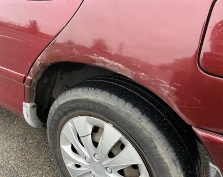 Красный Мазда 626, объемом двигателя 2 л и пробегом 276 тыс. км за 1800 $, фото 5 на Automoto.ua