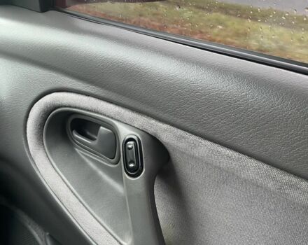 Красный Мазда 626, объемом двигателя 2 л и пробегом 561 тыс. км за 1600 $, фото 1 на Automoto.ua