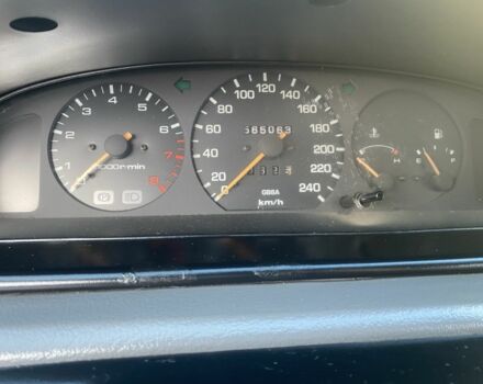 Красный Мазда 626, объемом двигателя 2 л и пробегом 561 тыс. км за 1600 $, фото 3 на Automoto.ua