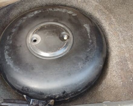 Красный Мазда 626, объемом двигателя 2 л и пробегом 561 тыс. км за 1600 $, фото 21 на Automoto.ua