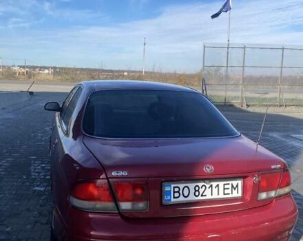 Красный Мазда 626, объемом двигателя 2 л и пробегом 561 тыс. км за 1600 $, фото 4 на Automoto.ua
