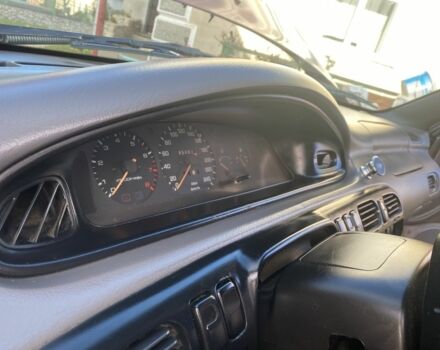 Красный Мазда 626, объемом двигателя 2 л и пробегом 561 тыс. км за 1600 $, фото 12 на Automoto.ua