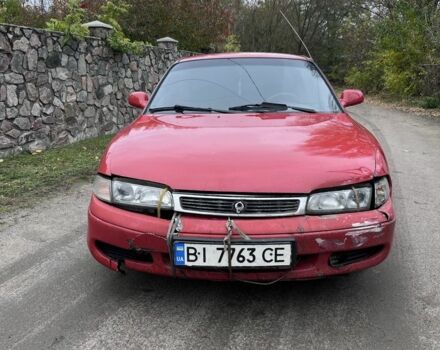 Красный Мазда 626, объемом двигателя 1.8 л и пробегом 248 тыс. км за 1000 $, фото 2 на Automoto.ua