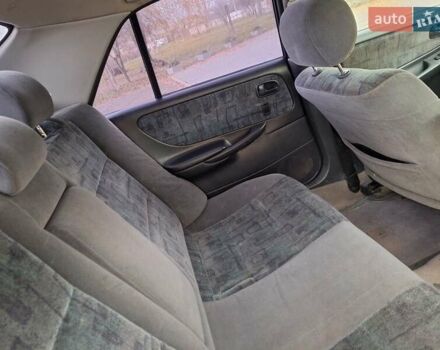 Красный Мазда 626, объемом двигателя 2 л и пробегом 111 тыс. км за 1800 $, фото 21 на Automoto.ua