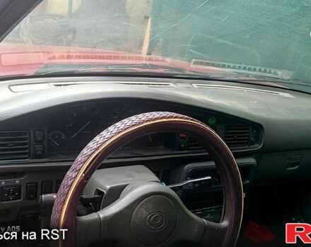 Червоний Мазда 626, об'ємом двигуна 2 л та пробігом 23 тис. км за 700 $, фото 2 на Automoto.ua