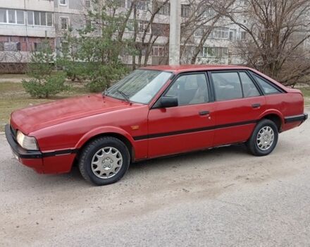 Червоний Мазда 626, об'ємом двигуна 2 л та пробігом 333 тис. км за 950 $, фото 9 на Automoto.ua