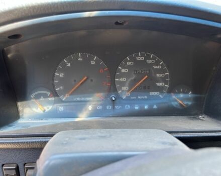 Красный Мазда 626, объемом двигателя 2 л и пробегом 3 тыс. км за 450 $, фото 2 на Automoto.ua