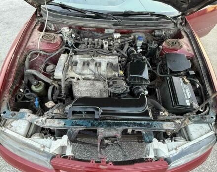 Красный Мазда 626, объемом двигателя 1.8 л и пробегом 270 тыс. км за 1350 $, фото 2 на Automoto.ua