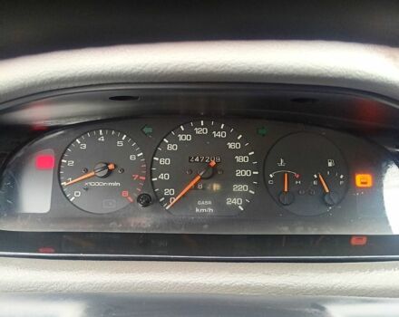 Красный Мазда 626, объемом двигателя 2 л и пробегом 247 тыс. км за 940 $, фото 8 на Automoto.ua