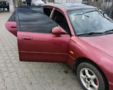 Червоний Мазда 626, об'ємом двигуна 1.8 л та пробігом 365 тис. км за 1800 $, фото 1 на Automoto.ua