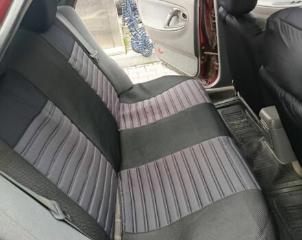 Червоний Мазда 626, об'ємом двигуна 1.8 л та пробігом 365 тис. км за 1800 $, фото 5 на Automoto.ua