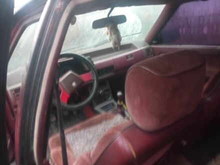 Червоний Мазда 626, об'ємом двигуна 2 л та пробігом 3 тис. км за 600 $, фото 1 на Automoto.ua