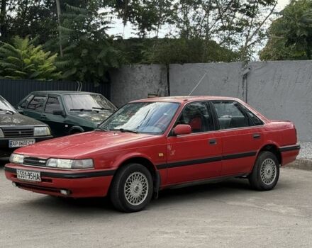 Красный Мазда 626, объемом двигателя 2 л и пробегом 330 тыс. км за 850 $, фото 1 на Automoto.ua