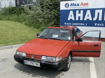 Красный Мазда 626, объемом двигателя 2 л и пробегом 500 тыс. км за 907 $, фото 1 на Automoto.ua
