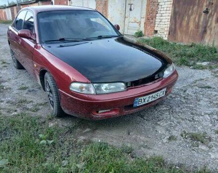 Червоний Мазда 626, об'ємом двигуна 2 л та пробігом 300 тис. км за 1750 $, фото 1 на Automoto.ua