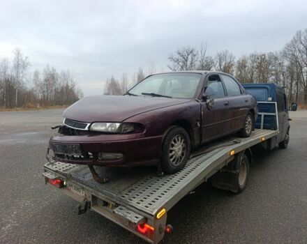 Красный Мазда 626, объемом двигателя 0 л и пробегом 300 тыс. км за 670 $, фото 1 на Automoto.ua