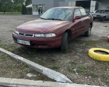 Красный Мазда 626, объемом двигателя 2 л и пробегом 1 тыс. км за 1100 $, фото 1 на Automoto.ua