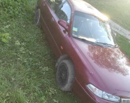 Червоний Мазда 626, об'ємом двигуна 2 л та пробігом 300 тис. км за 1700 $, фото 1 на Automoto.ua