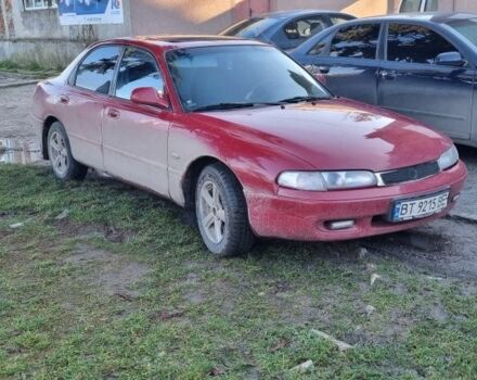 Красный Мазда 626, объемом двигателя 2 л и пробегом 999 тыс. км за 2000 $, фото 1 на Automoto.ua