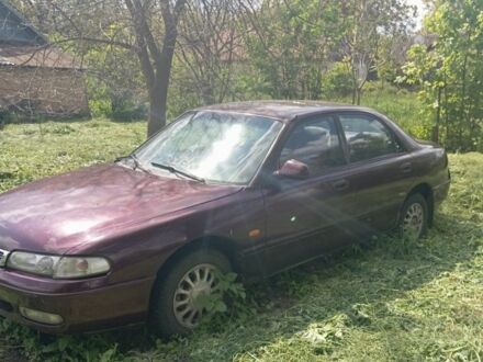 Мазда 626 1998 у Бердичеве на Automoto.ua Червоний Мазда 626, об'ємом двигуна 2 л та пробігом 230 тис. км за 1209 $, фото 1 на Automoto.ua