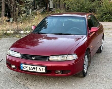 Красный Мазда 626, объемом двигателя 2 л и пробегом 250 тыс. км за 1400 $, фото 1 на Automoto.ua
