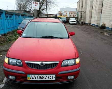 Красный Мазда 626, объемом двигателя 2 л и пробегом 122 тыс. км за 2010 $, фото 1 на Automoto.ua