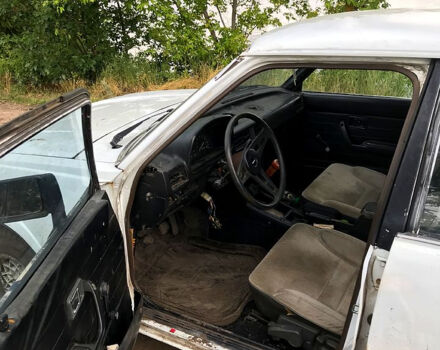 Мазда 626, объемом двигателя 1.5 л и пробегом 0 тыс. км за 410 $, фото 4 на Automoto.ua