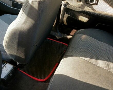 Мазда 626, об'ємом двигуна 20 л та пробігом 319 тис. км за 1000 $, фото 2 на Automoto.ua