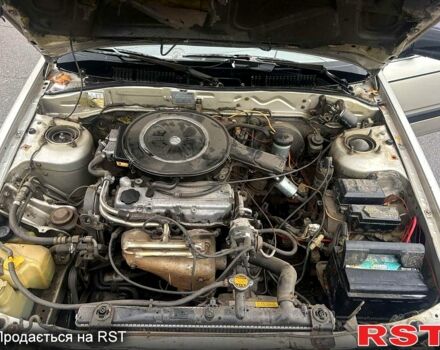 Мазда 626, объемом двигателя 2 л и пробегом 300 тыс. км за 1000 $, фото 5 на Automoto.ua