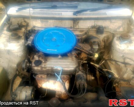 Мазда 626, объемом двигателя 1.8 л и пробегом 300 тыс. км за 500 $, фото 2 на Automoto.ua