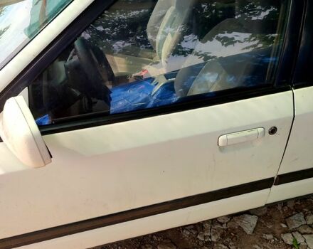 Мазда 626, объемом двигателя 2 л и пробегом 167 тыс. км за 2000 $, фото 6 на Automoto.ua