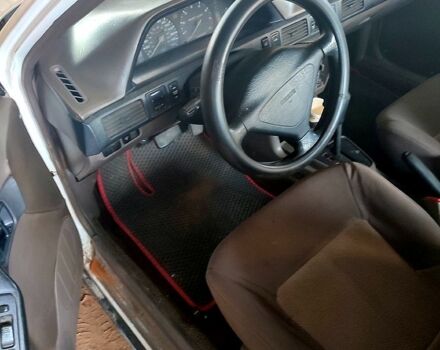 Мазда 626, объемом двигателя 2 л и пробегом 167 тыс. км за 2000 $, фото 3 на Automoto.ua