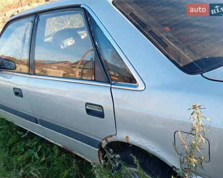 Мазда 626, объемом двигателя 2 л и пробегом 200 тыс. км за 2100 $, фото 4 на Automoto.ua