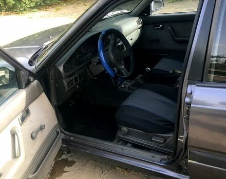 Мазда 626, объемом двигателя 2 л и пробегом 345 тыс. км за 1550 $, фото 7 на Automoto.ua