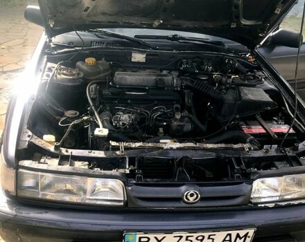 Мазда 626, объемом двигателя 2 л и пробегом 345 тыс. км за 1550 $, фото 6 на Automoto.ua