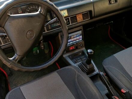 Мазда 626, об'ємом двигуна 20 л та пробігом 319 тис. км за 1000 $, фото 1 на Automoto.ua