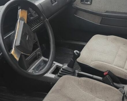 Сірий Мазда 626, об'ємом двигуна 0 л та пробігом 350 тис. км за 335 $, фото 6 на Automoto.ua