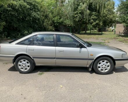 Серый Мазда 626, объемом двигателя 1.6 л и пробегом 178 тыс. км за 1500 $, фото 1 на Automoto.ua