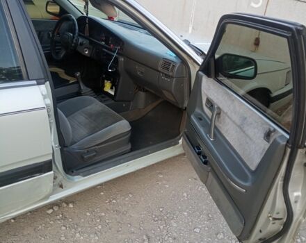 Серый Мазда 626, объемом двигателя 0 л и пробегом 1 тыс. км за 999 $, фото 3 на Automoto.ua