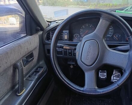 Серый Мазда 626, объемом двигателя 2 л и пробегом 376 тыс. км за 3000 $, фото 7 на Automoto.ua
