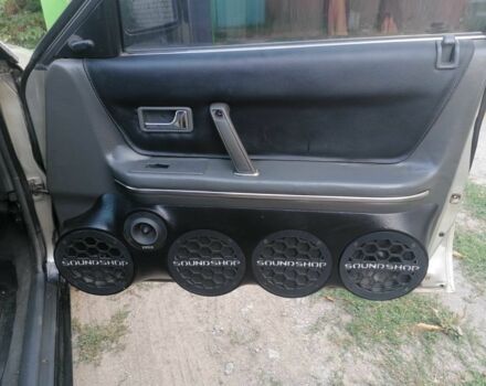 Серый Мазда 626, объемом двигателя 2 л и пробегом 320 тыс. км за 2022 $, фото 10 на Automoto.ua