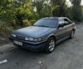 Серый Мазда 626, объемом двигателя 2 л и пробегом 300 тыс. км за 901 $, фото 1 на Automoto.ua