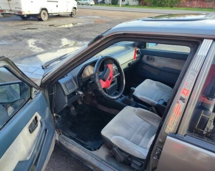 Серый Мазда 626, объемом двигателя 2 л и пробегом 200 тыс. км за 750 $, фото 6 на Automoto.ua