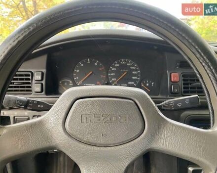 Сірий Мазда 626, об'ємом двигуна 1.99 л та пробігом 452 тис. км за 3800 $, фото 8 на Automoto.ua