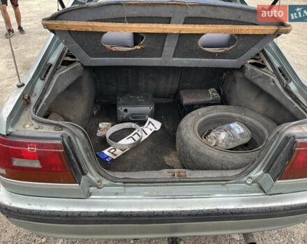 Сірий Мазда 626, об'ємом двигуна 1.8 л та пробігом 245 тис. км за 900 $, фото 14 на Automoto.ua